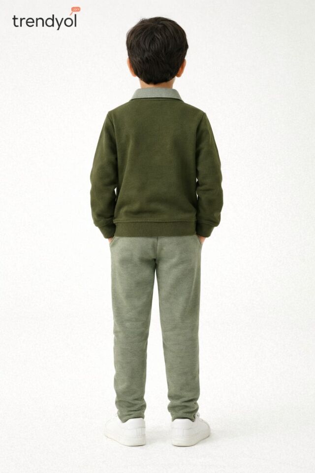 ERKEK ÇOCUK YAKALI SWEATSHİRT VE PANTOLON TAKIM